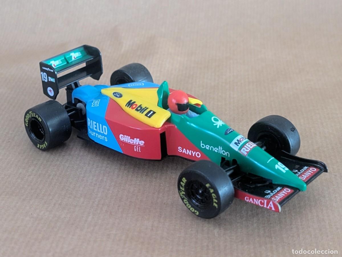 Scalextric: Superslot Scalextric Benetton Ford B189 F1 de Alessandro Nannini, n&ordm; 19. Ref 461