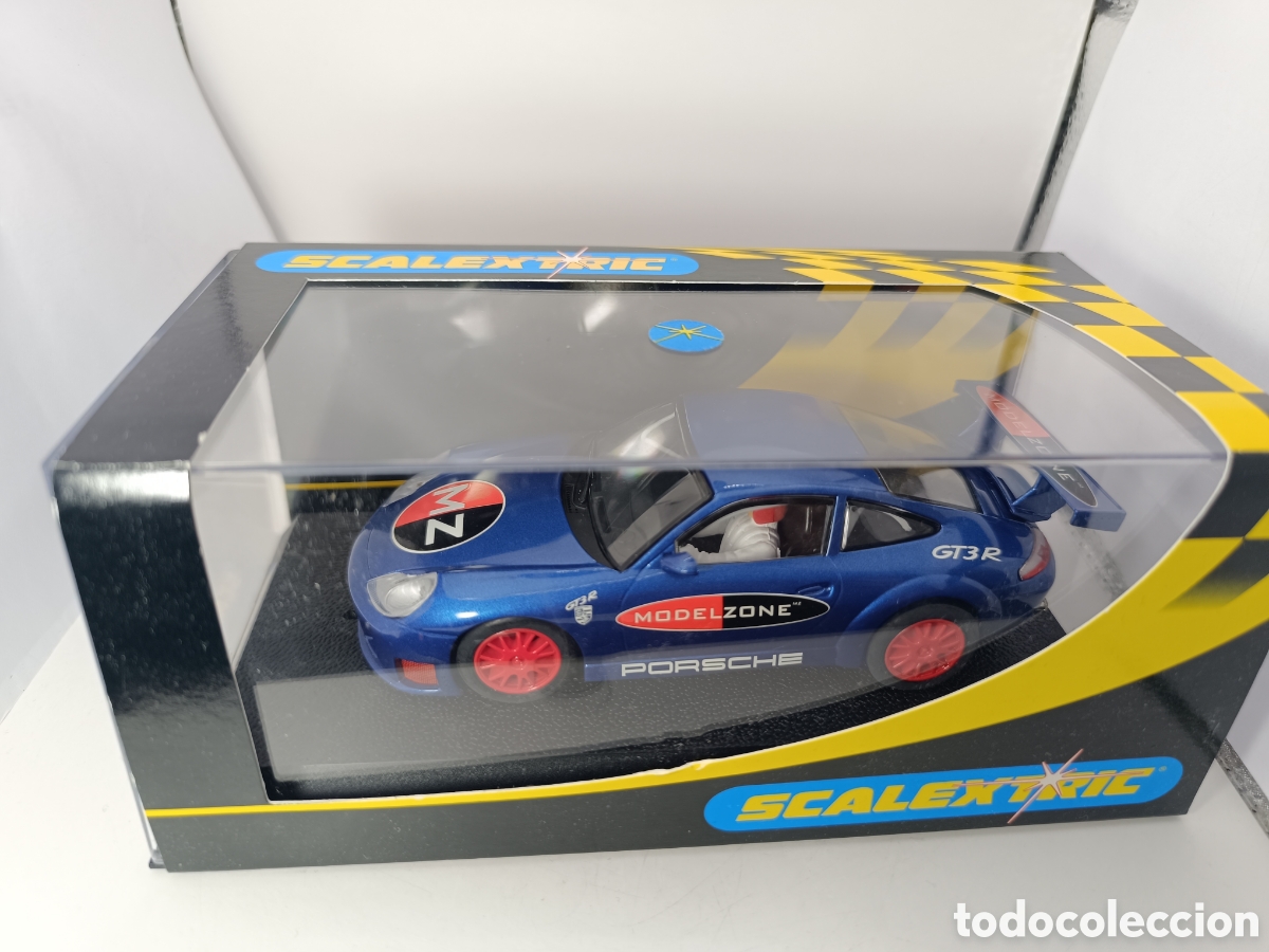 Scalextric: SCALEXTRIC UK PORSCHE 911 GT3R MODELZONE C2470