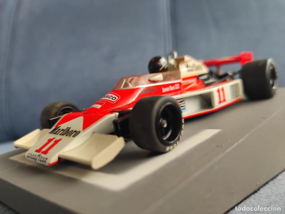 Scalextric: McLaren M23 James Hunt #11 - Scalextric