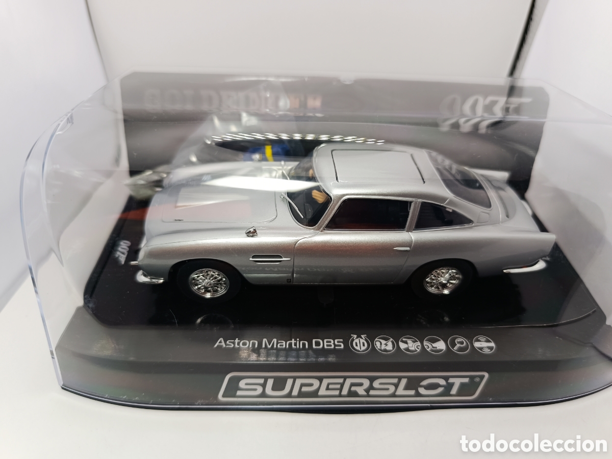 Scalextric: SUPERSLOT ASTON MART&Iacute;N DB5 JAMES BOND GOLDFINGER H4436