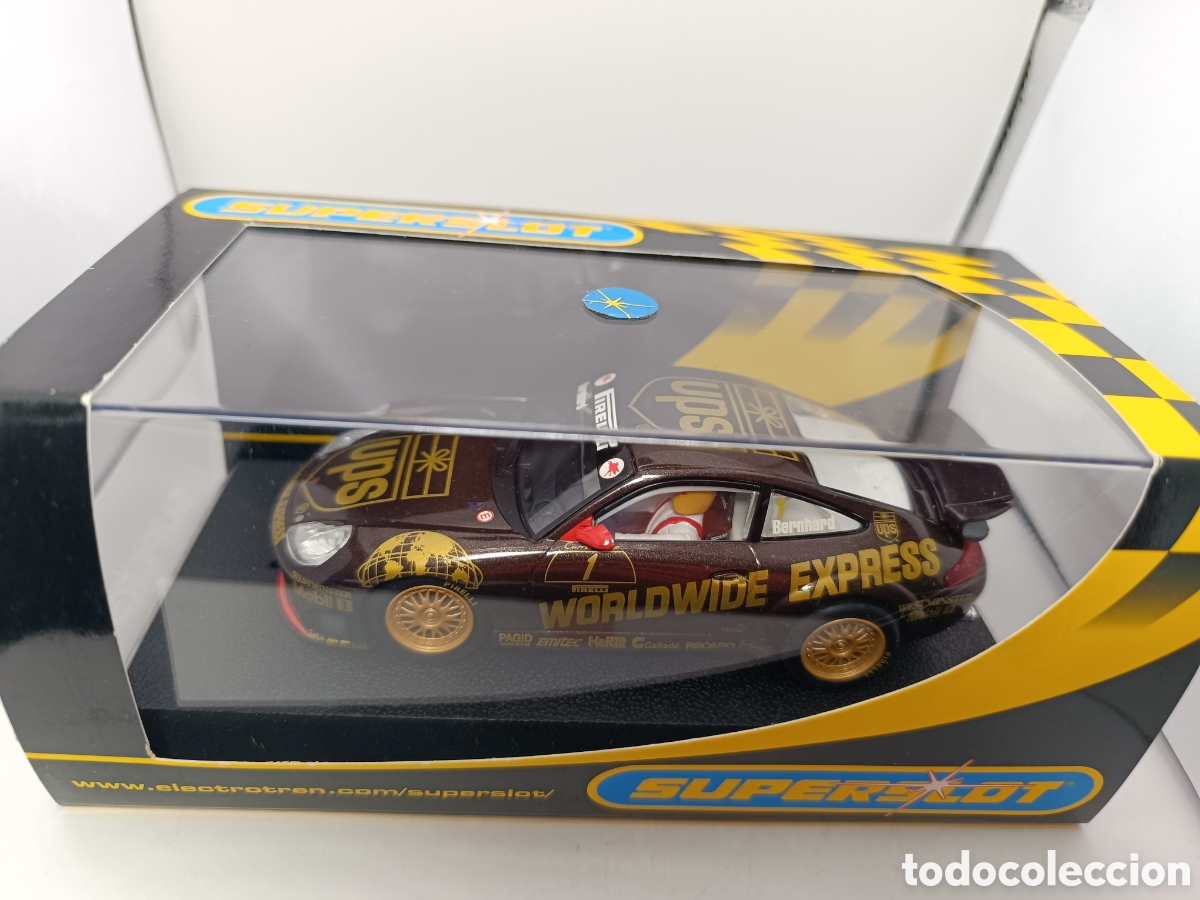 Scalextric: SCALEXTRIC PORSCHE 911 GT3R UPS