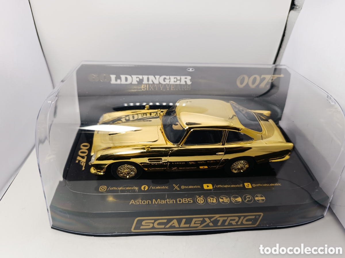 Scalextric: SCALEXTRIC UK ASTON MART&Iacute;N DB5 JAMES BOND GOLDFINGER GOLD EDITION C4550A
