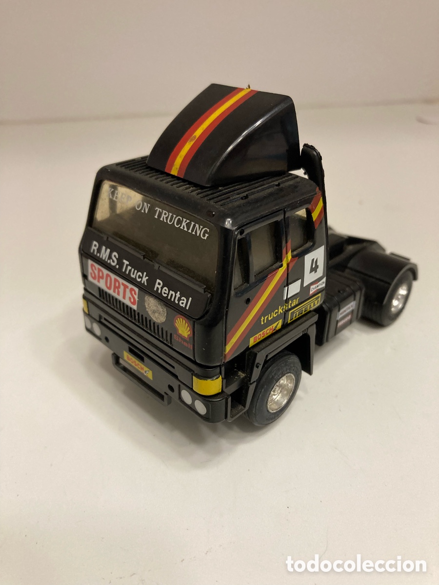 Scalextric: Cami&oacute;n Leyland Roadtrain de Scalextric UK
