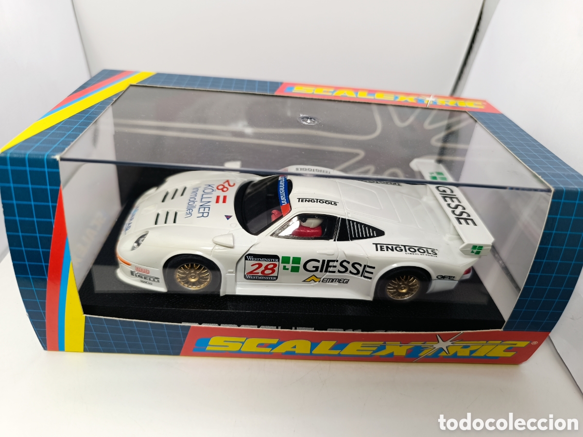 Scalextric: SCALEXTRIC UK PORSCHE 911 GT1 KONRAD C2089