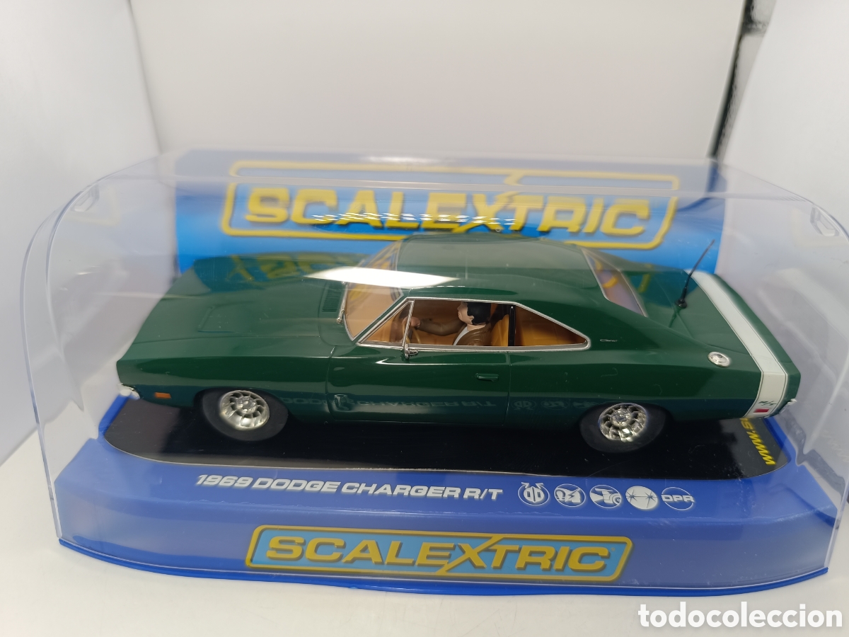 Scalextric: SCALEXTRIC 1969 DODGE CHARGER R/T GREEN C3064