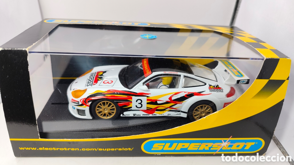 Scalextric: SCALEXTRIC PORSCHE 911 GT3R TENGTOOLS C2268