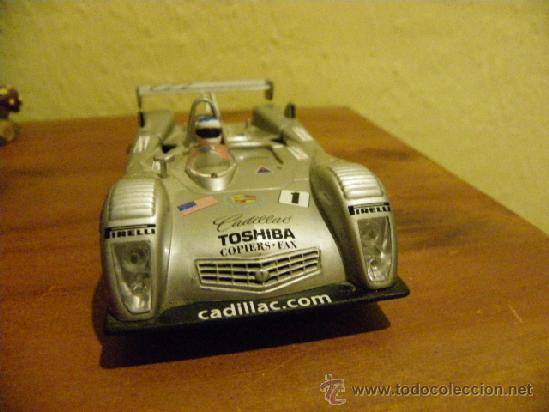 Scalextric: Cadillac - Foto 1