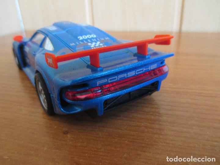 Scalextric: SCALEXTRIC : COCHE PORSCHE 911 GT1 MILLENIUM 2000 - Foto 4
