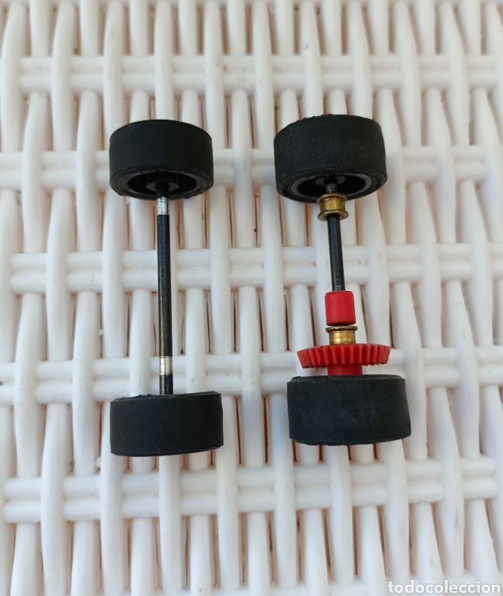 Scalextric: Ejes ninco multiradios tipo scalextric - Foto 2