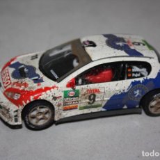 Scalextric: ANTIGUO SCALECTRIC PEUGEOT 206 WCR EFECTO BARRO. Lote 363463020