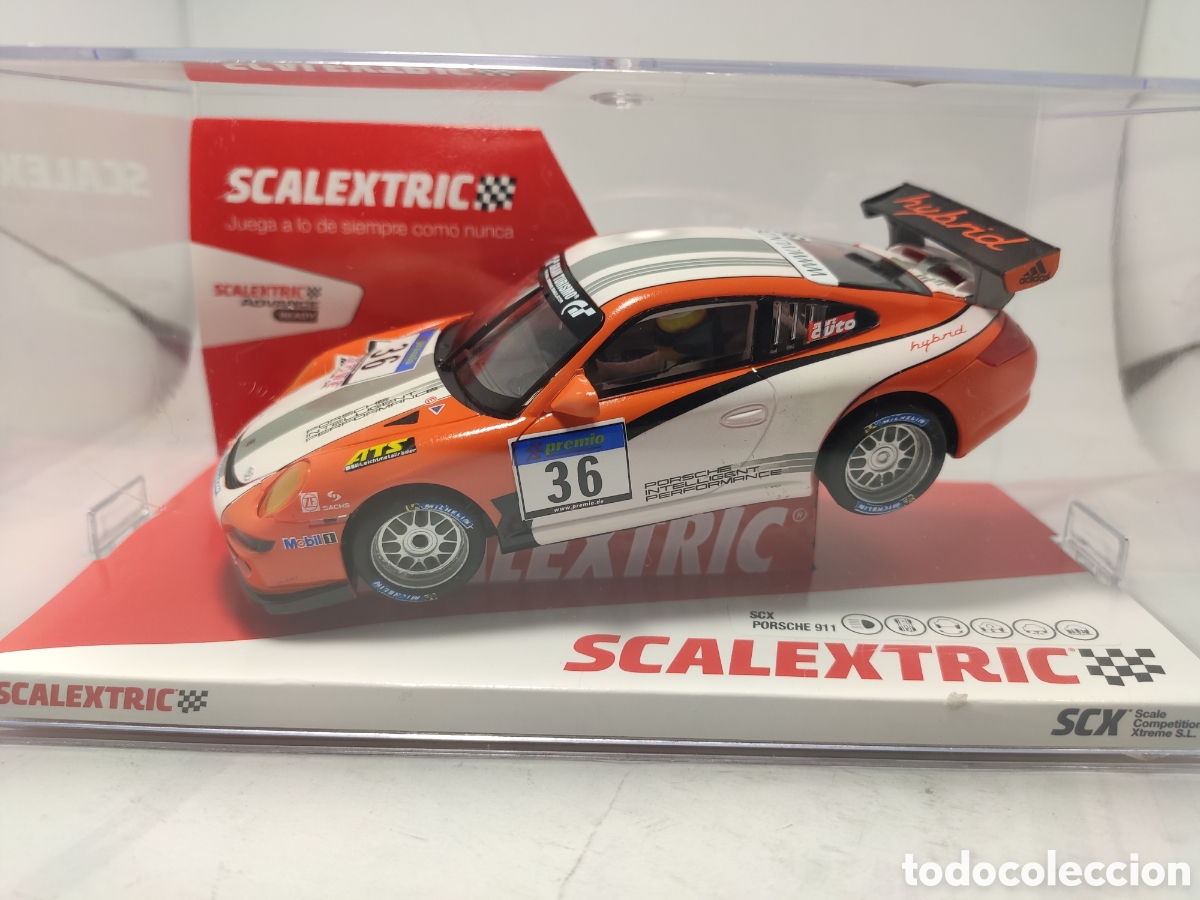 Scalextric advance E10395S300 Porsche 911 GT3 Hybrid #36