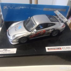 Scalextric: SCALEXTRIC PORSCHE 911 GT3 CUP LA CAIXA. Lote 400938124