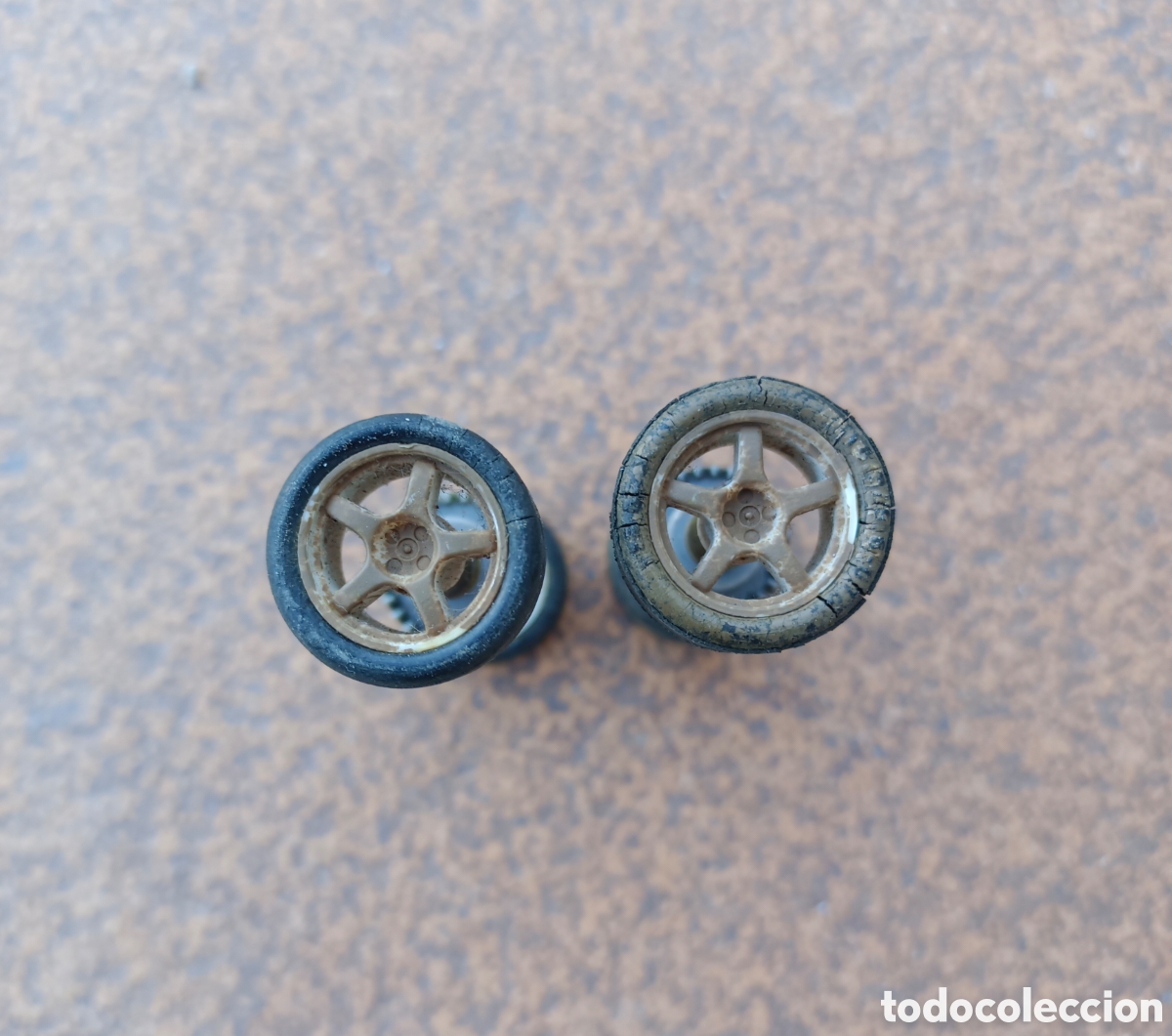 Scalextric: Pareja ejes efecto barro rallye 4x4 scalextric - Foto 1