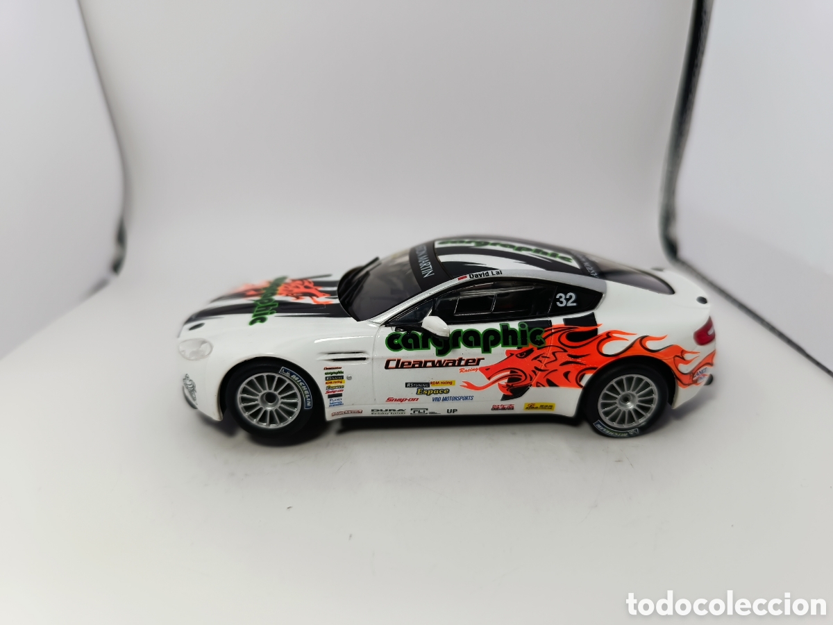 Scalextric: SCALEXTRIC ASTON MARTIN VANTAGE V8 - Foto 1