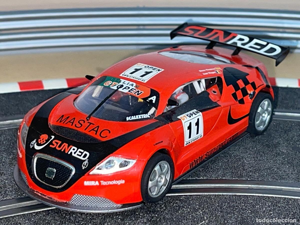Scalextric: 81- Scalextric SCX SEAT CUPRA GT International GT Open Sunred #11 Vivancos Vinyes slot car 1:32 scx