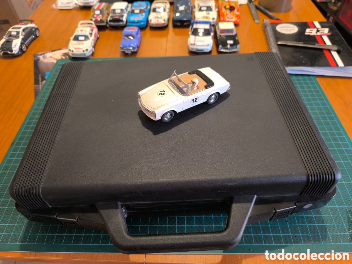 Scalextric: Lote Mercedes 250 al altaya Scalextric y maletin