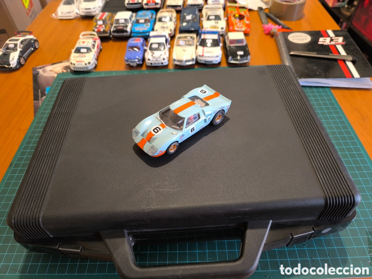 Scalextric: Lote malet&iacute;n y ford gt40 Scalextric altaya