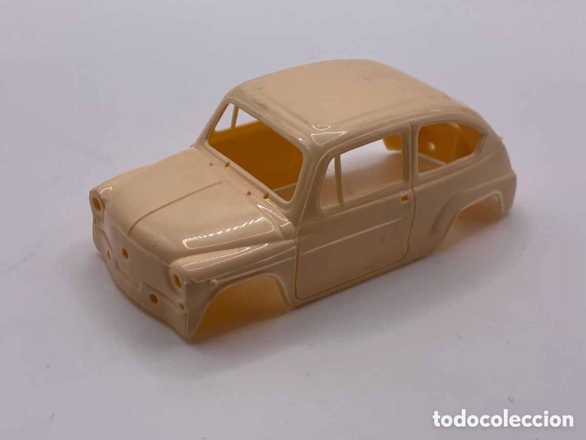 Scalextric: CARROCERIA SEAT 600 BEIGE SCALEXTRIC