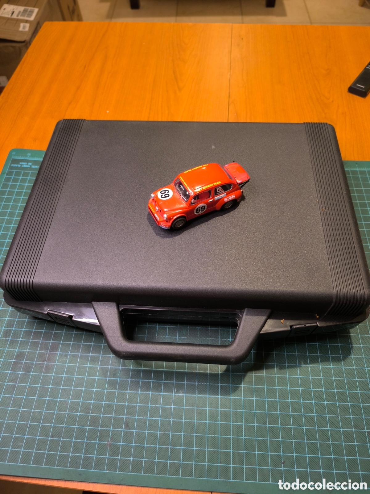 Scalextric: Lote malet&iacute;n y Fiat Abarth 1000 Scalextric tecnitoys exin