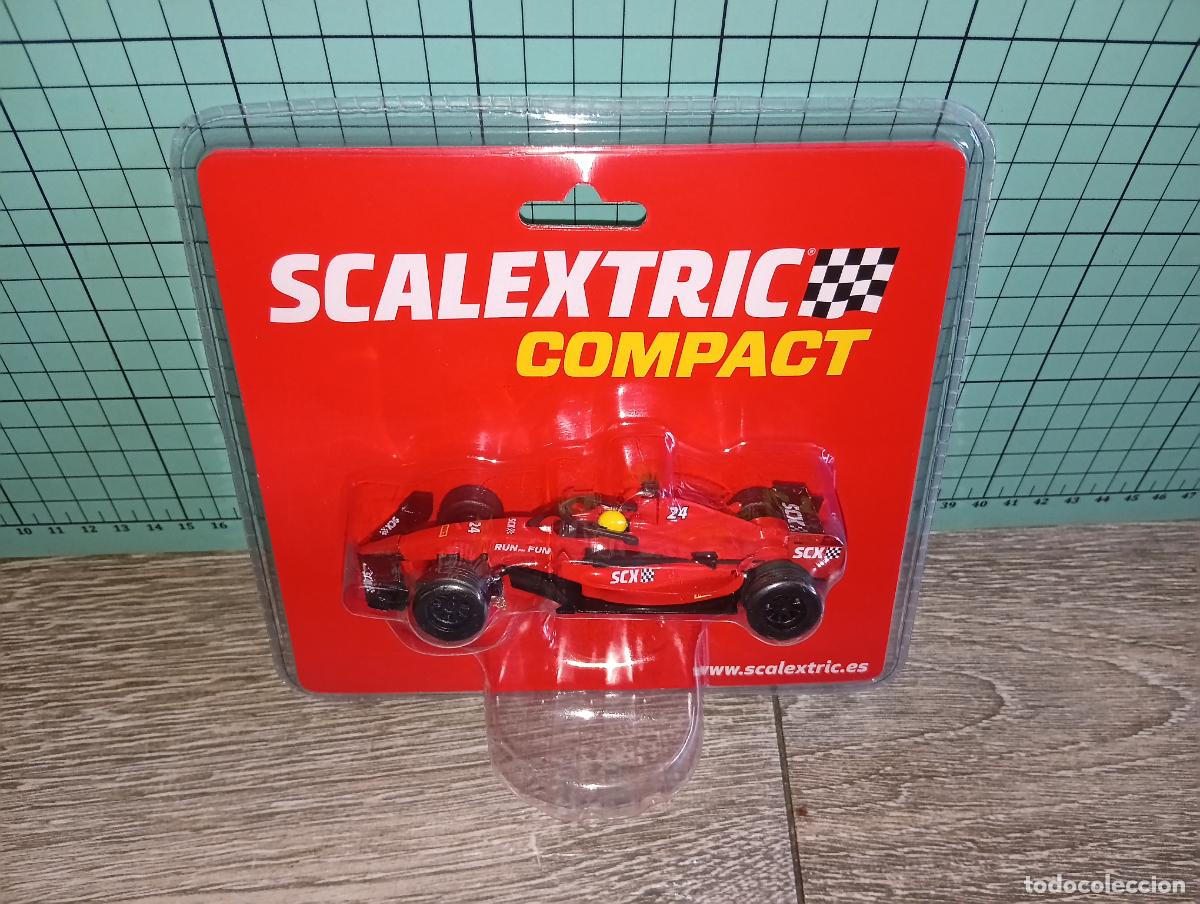 Scalextric: Coche Scalextric Compact Slot Escala 1:43 F&oacute;rmula 1 Ferrari Rojo SF24 Carlos Sainz