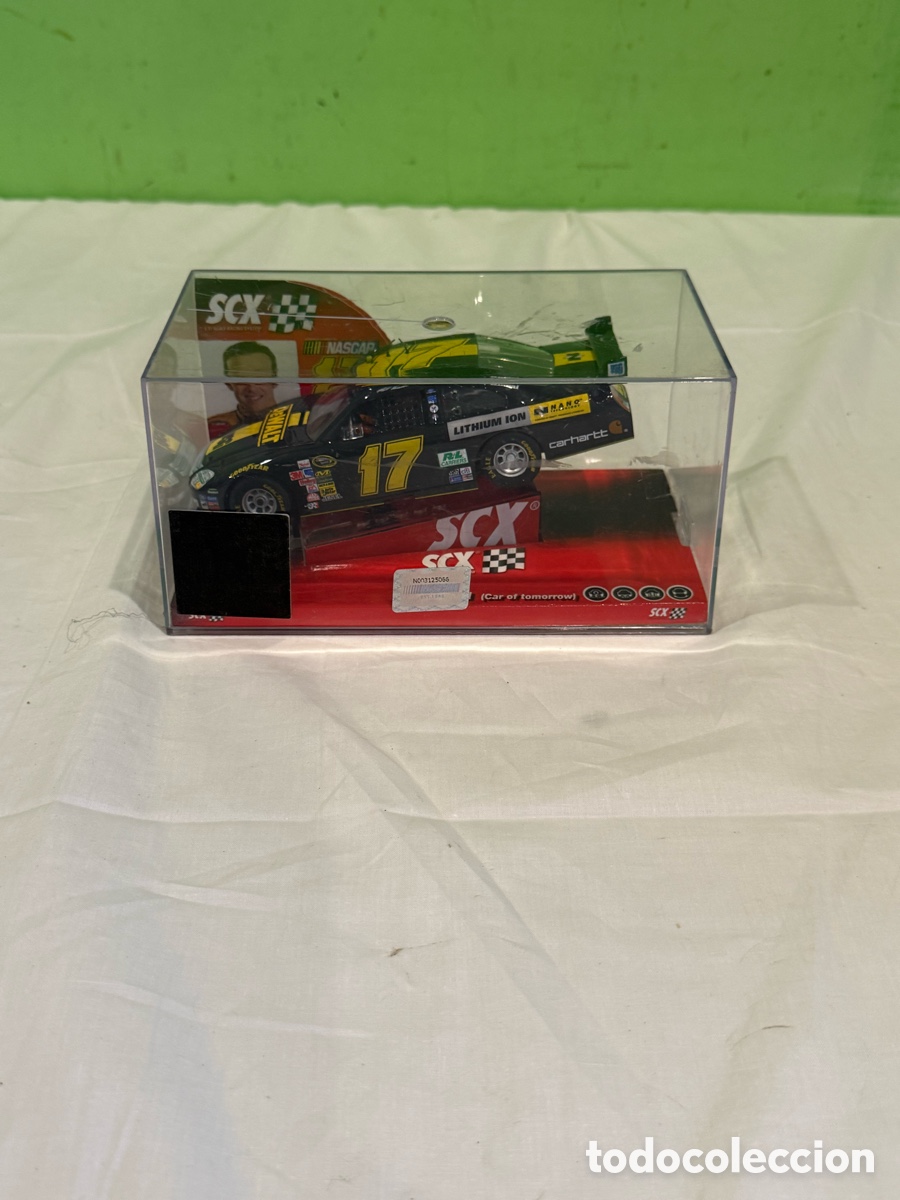 Scalextric: SCX Ford NASCAR #17 &ndash; Scalextric &ndash; Nuevo con urna original