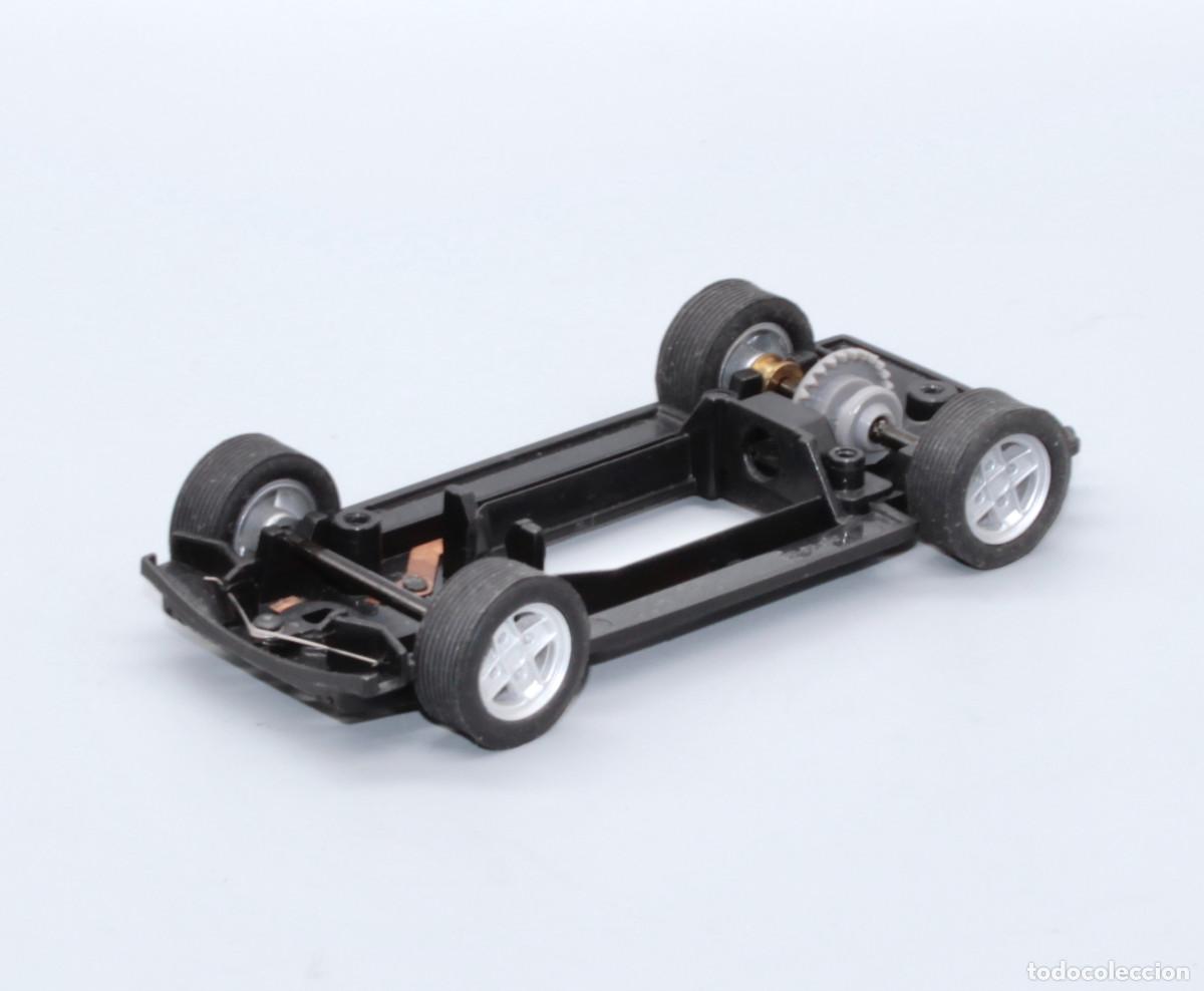 Scalextric: Chasis + ejes Seat Panda Scalextric