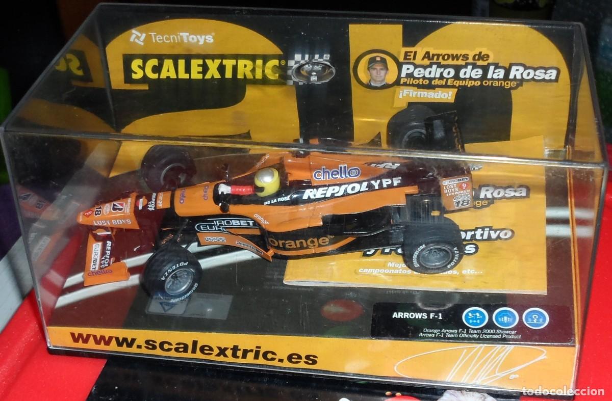 Scalextric: Scalextric F-1 Arrows de Pedro de la Rosa Firmado y con libro historial competici&oacute;n Pedro