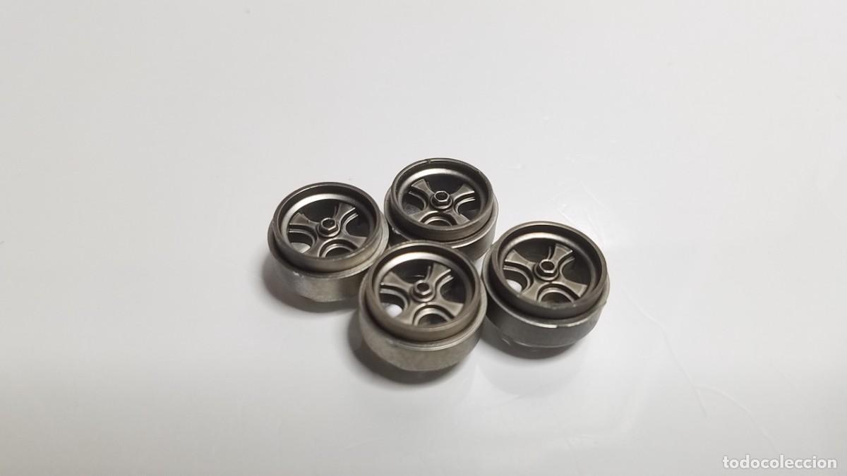 Scalextric: SLOT SCALEXTRIC TECNITOYS 4X JUEGO LLANTAS O CUBOS RUEDAS 4 RADIOS 16 mm DI&Aacute;METRO EXTERIOR