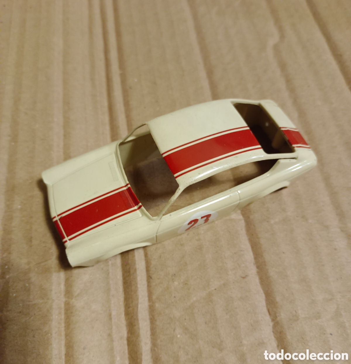 Scalextric: Carroceria seat 850 scalextric