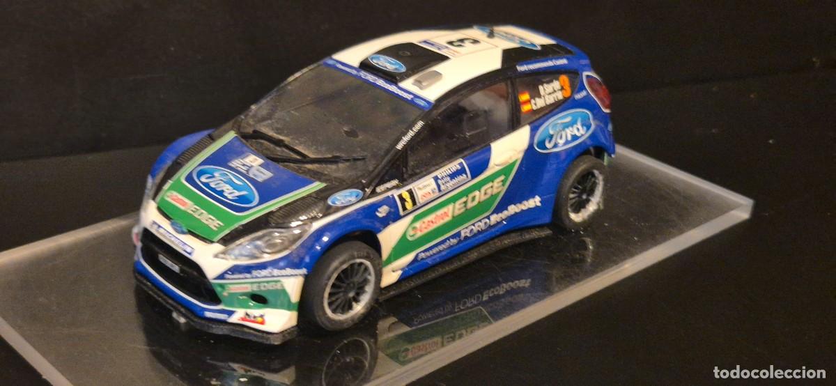 Scalextric: SCALEXTRIC FORD FIESTA CON PREPARACION PARA RALLY CON CHASIS 3D FUNCIONA CORRECTO
