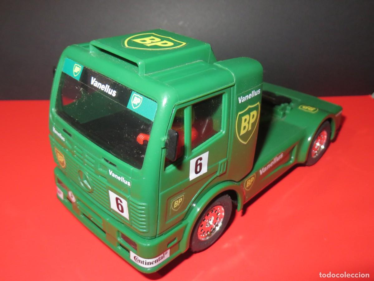 Scalextric: CAMI&Oacute;N MERCEDES BP. SCALEXTRIC