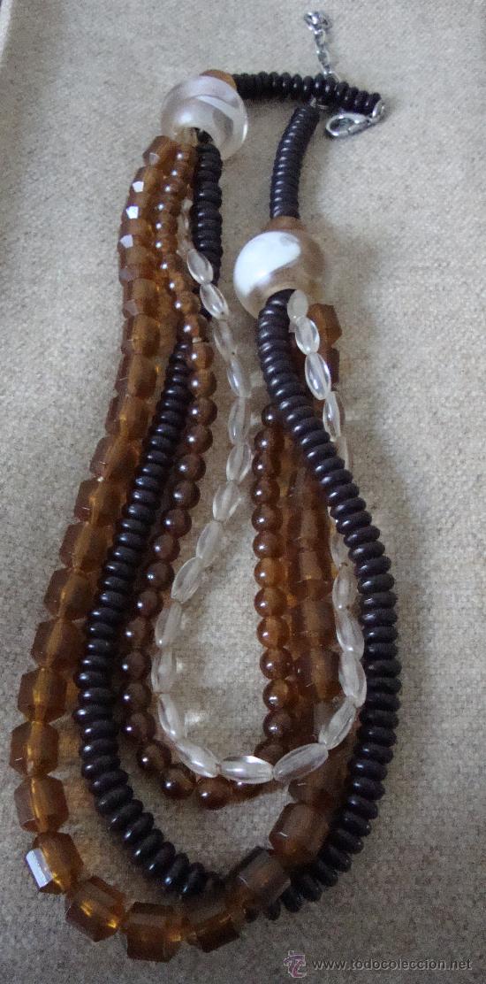 Segunda mano: -- HERMOSO COLLAR DE ABALORIOS DE PL&Aacute;STICO - PR&Aacute;CTICO Y ATEMPORAL - Foto 6