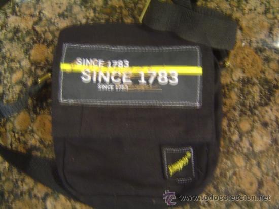 Segunda mano: BOLSO CARTERA PUBLICITARIO SCHWEPPES - Foto 1