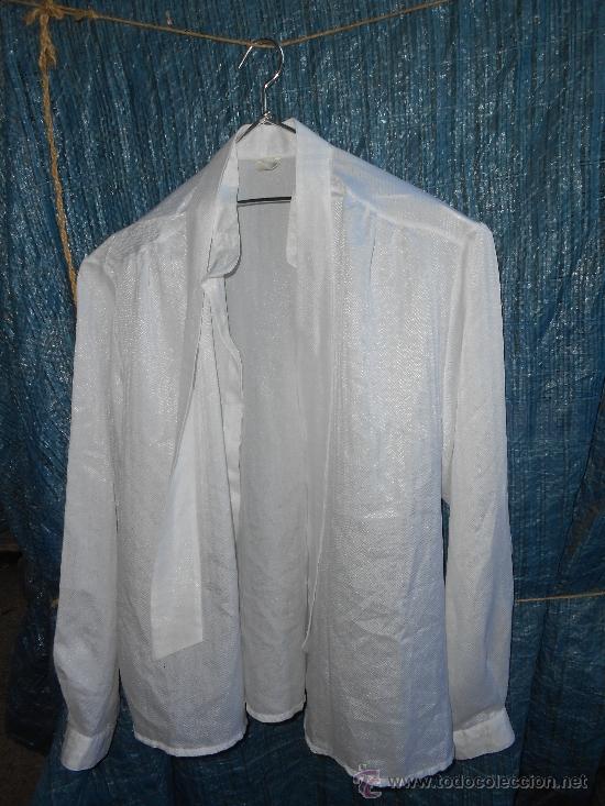 Segunda mano: BLUSA   talla 40 - Foto 2