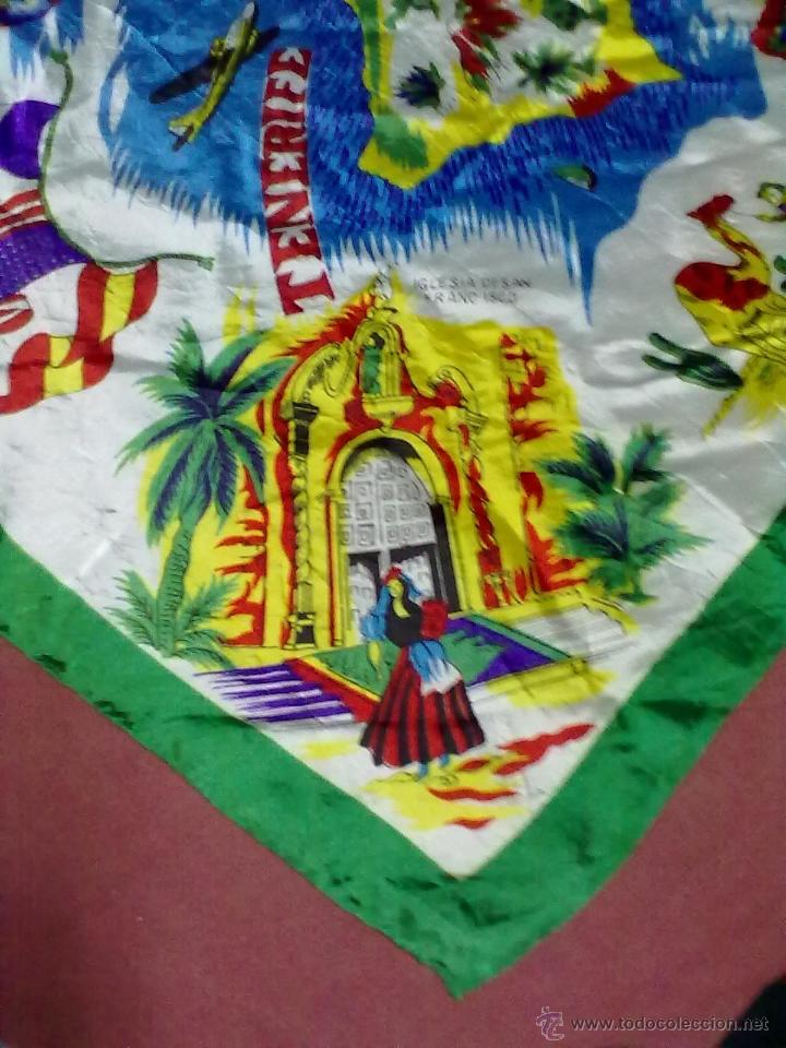 Segunda mano: PA&Ntilde;UELO DE SEDA ESTAMPADO ISLAS CANARIAS - Foto 4