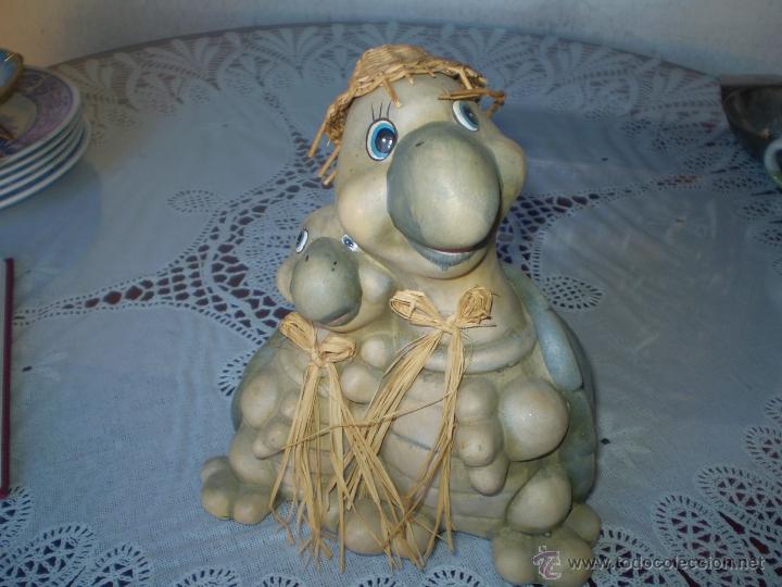 Segunda mano: FIGURA DE BARRO COCIDO Y PINTADO - Foto 1