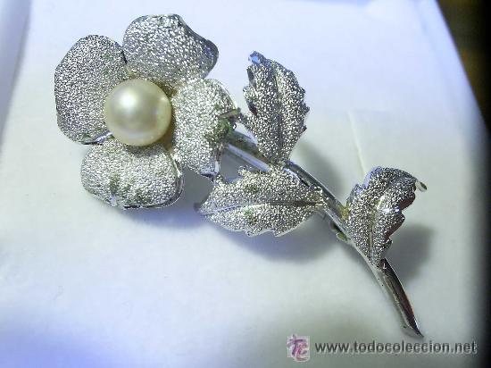 Segunda mano: Broche rodiado con perla - Foto 1