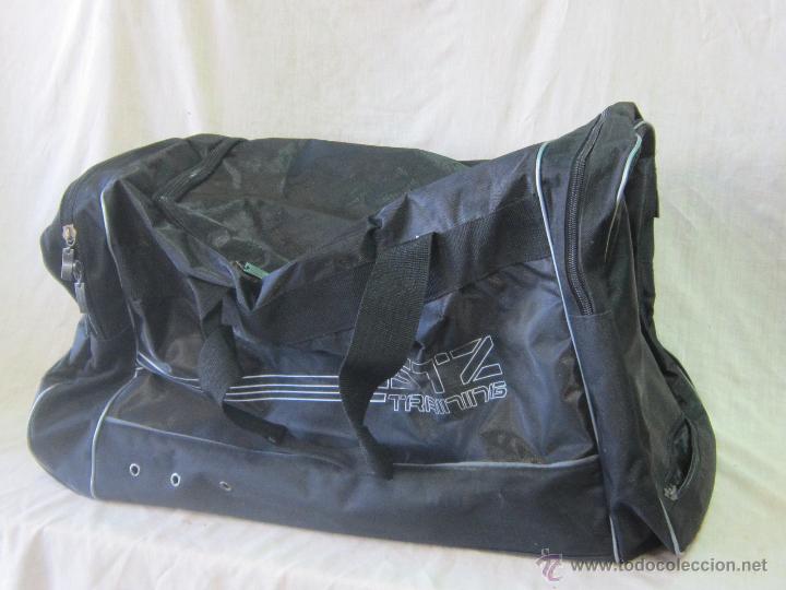 Segunda mano: BOLSO DE VIAJE CON RUEDAS - Foto 1