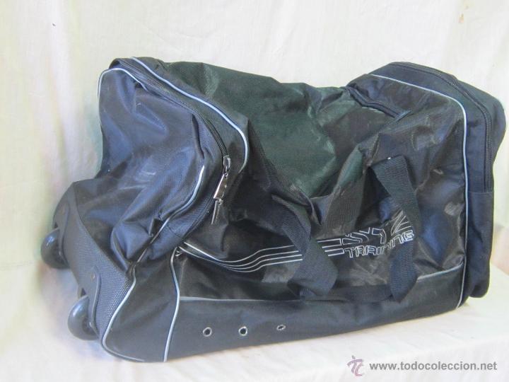 Segunda mano: BOLSO DE VIAJE CON RUEDAS - Foto 4