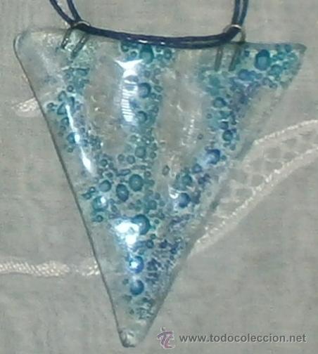 Segunda mano: A10 Collar cristal con burbujas - tri&aacute;ngulo invertido - adaptable a 38cm - Foto 1