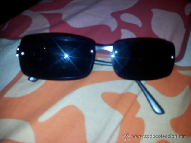 Segunda mano: GAFAS DE SOL ORIGINALES GUCCI CON MARCA EN LA PATILLA - Foto 1