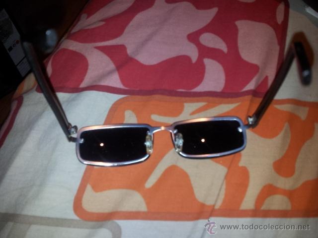 Segunda mano: GAFAS DE SOL ORIGINALES GUCCI CON MARCA EN LA PATILLA - Foto 3