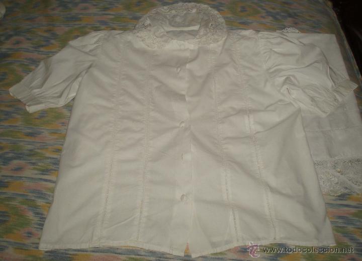 Segunda mano: blusa blanca de algodon manga corta - Foto 2