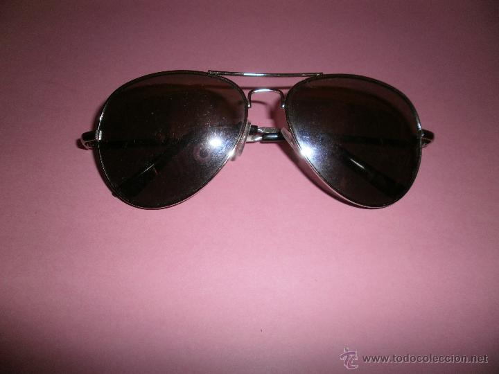 Segunda mano: GAFAS DE SOL MONTURA DE METAL - Foto 1