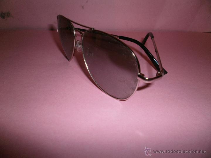 Segunda mano: GAFAS DE SOL MONTURA DE METAL - Foto 3
