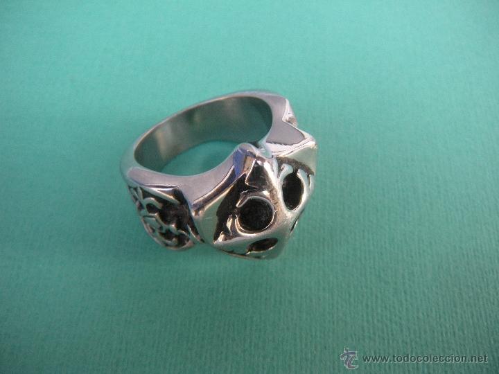 Segunda mano: ANILLO PLATEADO - Foto 1