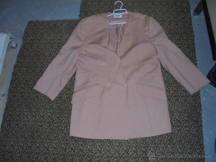 Segunda mano: CHAQUETA DE SE&Ntilde;ORA - Foto 1