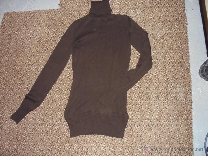 Segunda mano: JERSEY CUELLO ALTO - Foto 1