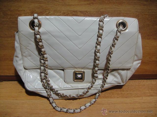 Segunda mano: bolso de charol tipico de los 70 - Foto 1