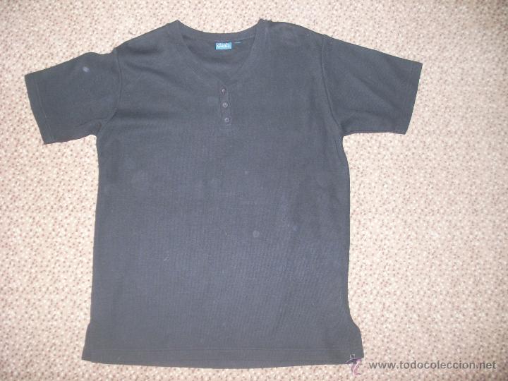 Segunda mano: CAMISETA BASICA - Foto 1
